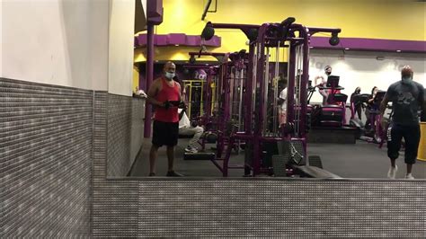 planet fitness 24 hours brooklyn.